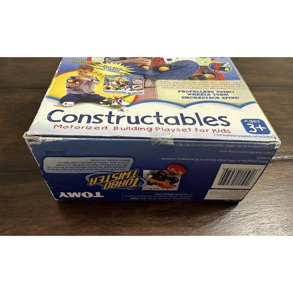 Vintage TOMY Constructables Vehicles #3950 Motorized Building Playset Complete
